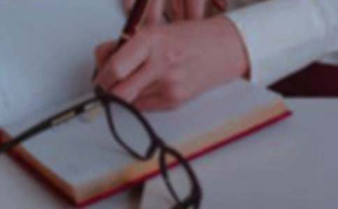 ����Ʒ�������߄�ģ��R��ʮƪ