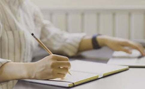 ������Ԣ�ԡ��x��С���Ʒ15ƪ��