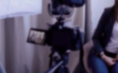 �P(gu��n)��ӛ�����v��ģ���\����ƪ