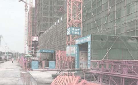 �������̌������