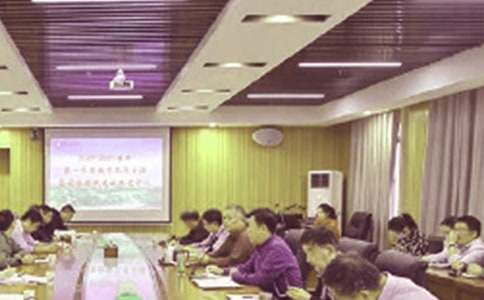 ���н̄�̎��ȹ������Y