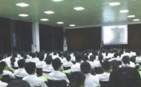 ���x��(j��ng)Ƹ���L(zh��ng)���v����ƪ