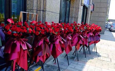 �����_�I(y��)�gӭ�~