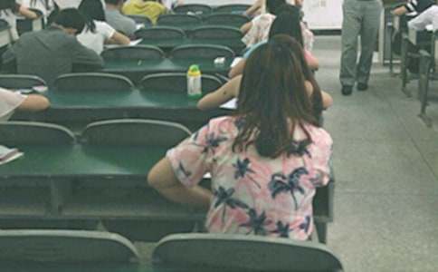 С�W(xu��)�Z�Ŀ�ԇ��˼���ļ���5ƪ