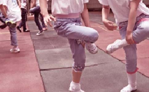 ���]����һ�cף��(hu��)�ϵ��vԒ��