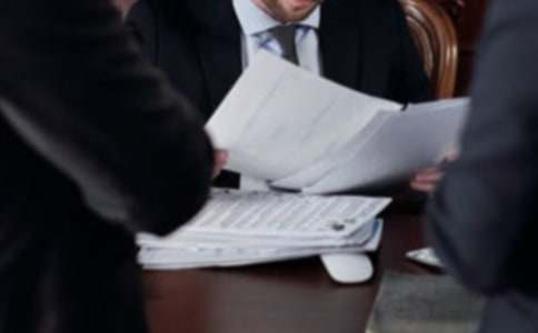 �Ɏ�ί�д���f(xi��)�h��