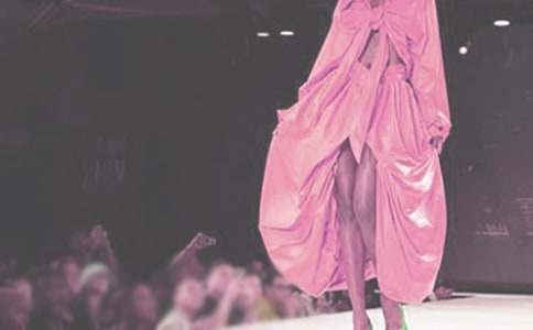 �ك�ģ�ش�ِ������(bi��o)�Z(y��)(��(j��ng)��3ƪ)