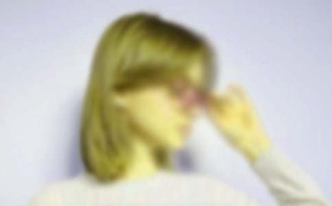 ����Ů�����ҽ�B