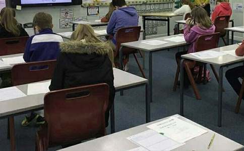 ӭ����ĩ��ԇ�V����