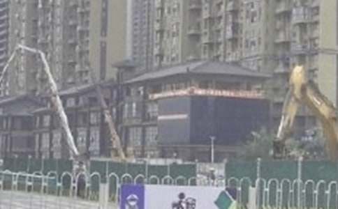 ʩ�����C������