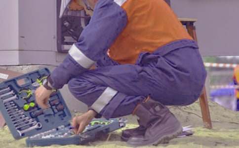 ���ݾS�޷���(w��)��ͬ