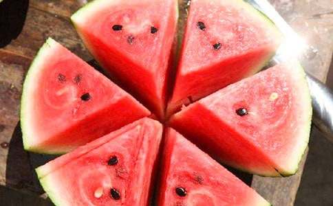 С�����}�����ϡ��̰�