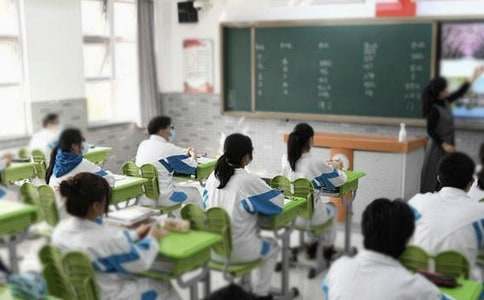 �W����ϣ�������v��