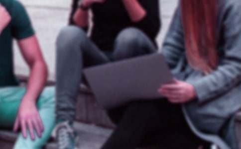 �W�ښgӭ��ͬ�W�����o