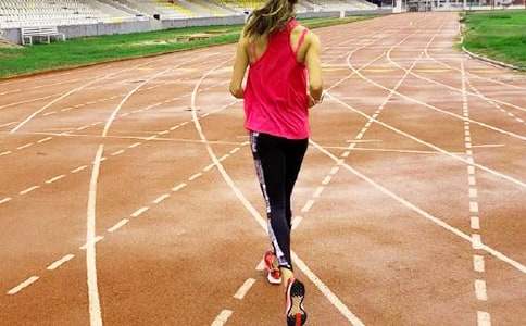 �\�ӆT����7ƪ�����]��