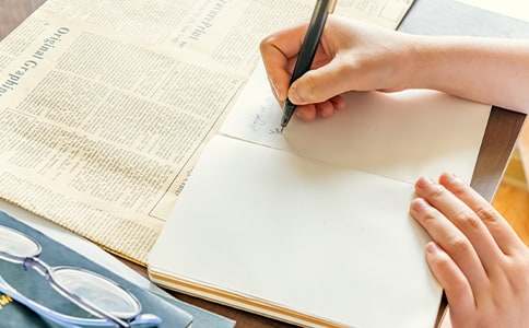 ��(y��u)��Ӣ������300����ƪ