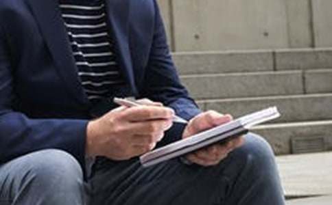 �����á�Ӣ��������ƪ