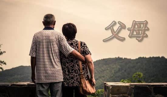 �͸�ĸ���҄�(w��)���ĵ��w��(hu��)