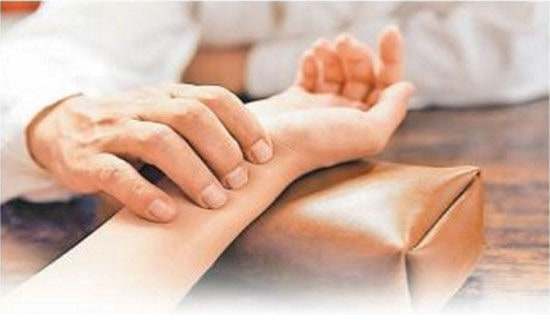 ��(y��u)���t(y��)�������v��